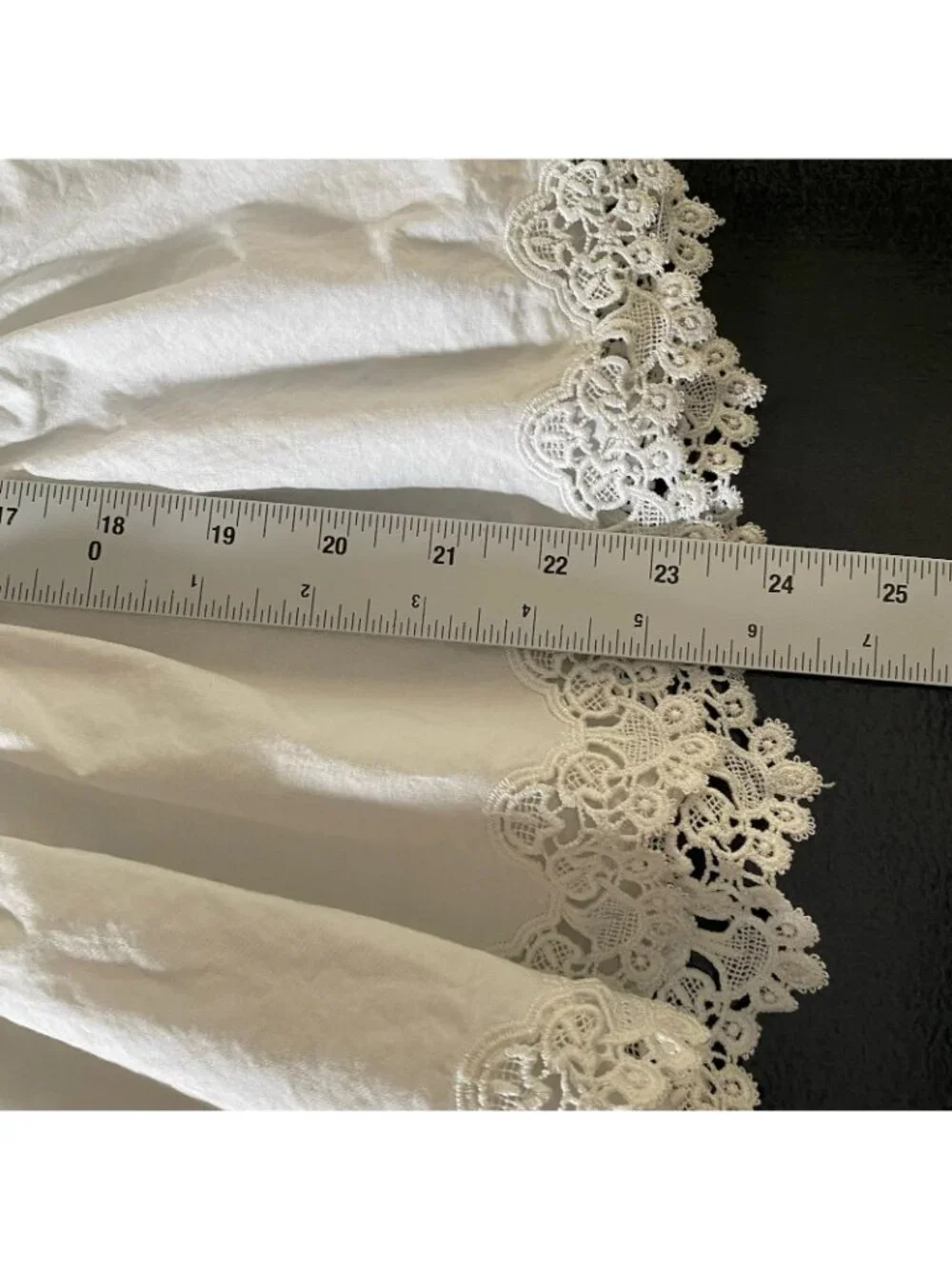 Maeve Peplum Eyelet Blouse M White Puff Sleeve Romantic Boho Peasant Milkmaid